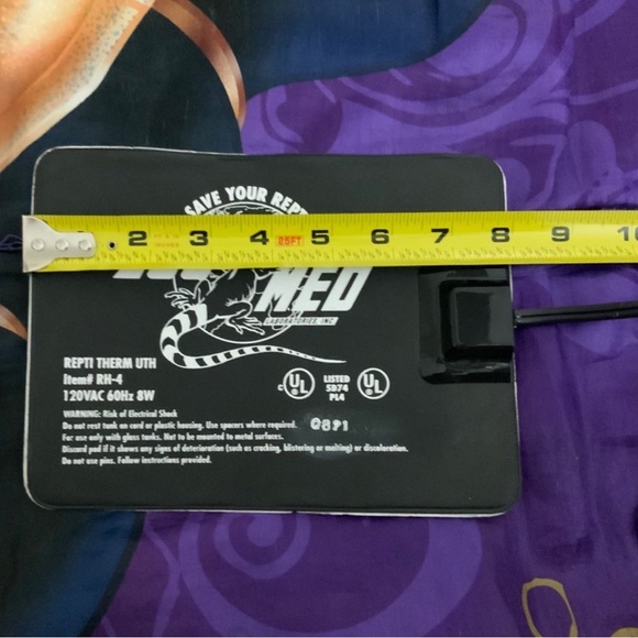 Reptile heater ZooMed Rh-4 Reptile Heater 10-20 Gallon Zoomed UTH under tank - Picture 8 of 9